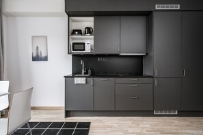 Fridge, microwave, stovetop, dishwasher - Forenom Serviced Apts Märsta Ekilla (Marsta)
