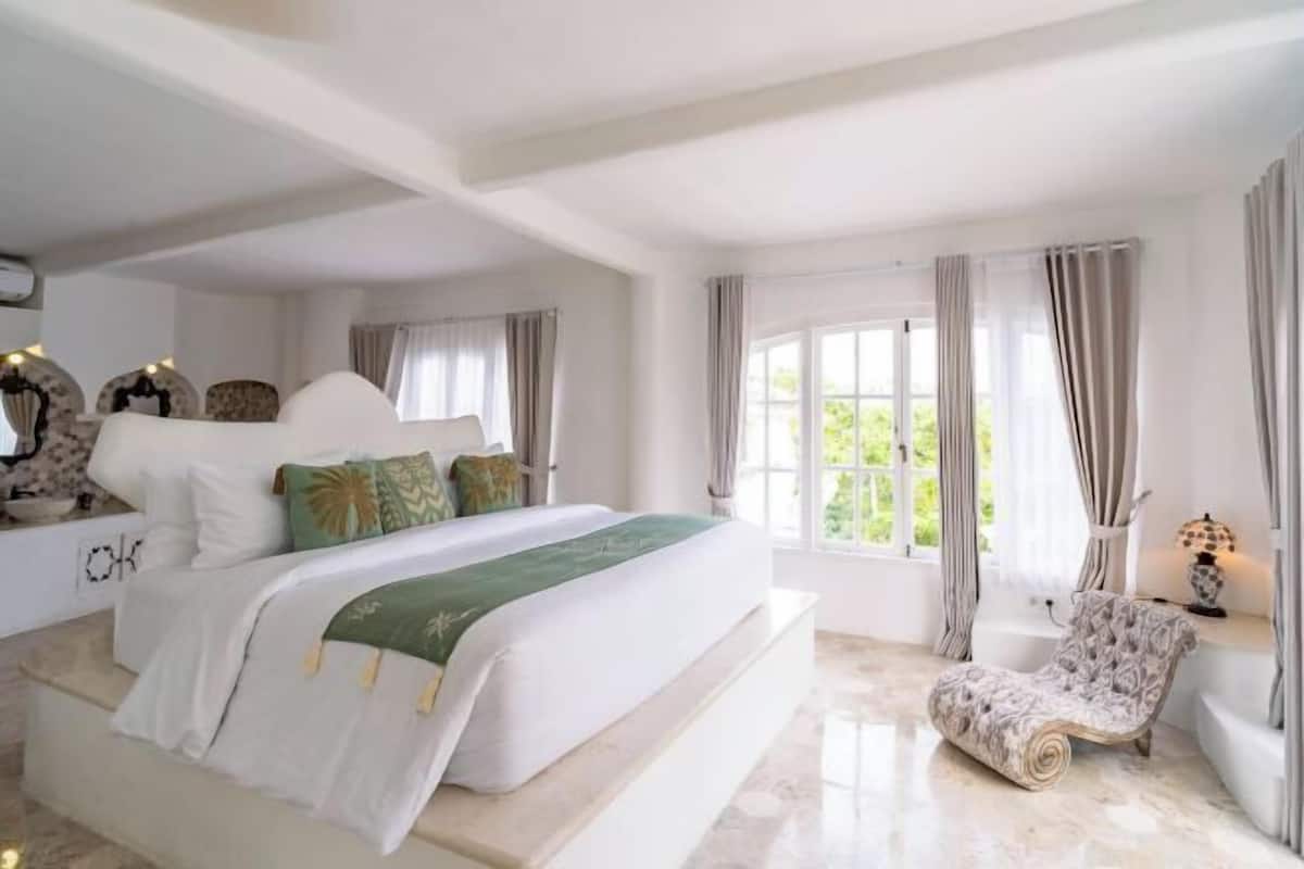 1 phòng ngủ, minibar, két bảo mật tại phòng, trang trí khác biệt