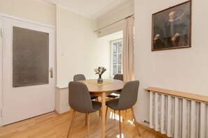 2 bedrooms, cots/infant beds, bed sheets - Apartament nad Motławą by Renters (Gdansk)