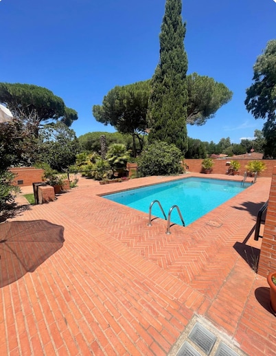 Villa with pool at 150m to sea (Punta Ala)