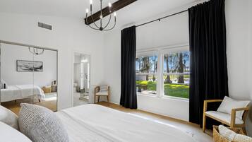 3 bedrooms, WiFi, bed sheets