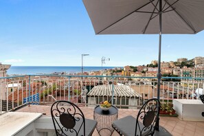 Property grounds - Casa Veronica (Sanremo)