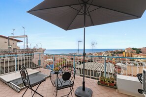 Standard House, Multiple Bedrooms (Casa Veronica) | Property grounds - Casa Veronica (Sanremo)