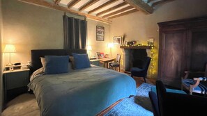 4 chambres, bureau, fer et planche à repasser, Wi-Fi gratuit