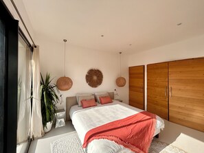 3 bedrooms, iron/ironing board, travel cot, free WiFi - Magnificent house on the Côte Bleue, 2 steps from the calanques! (Le Rove)