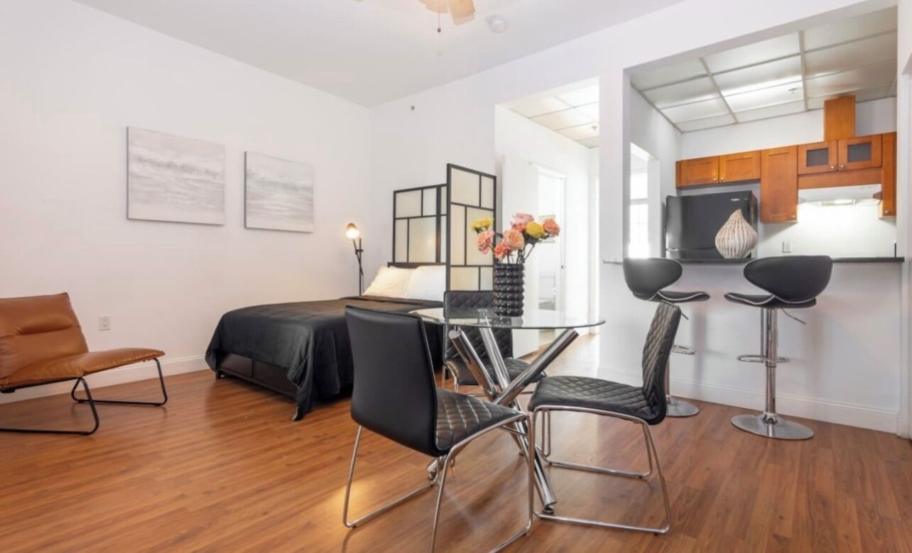 Cozy One Bedroom Apartment Miami