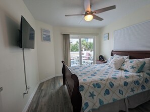 2 habitaciones, escritorio, tabla de planchar con plancha y wifi gratis 