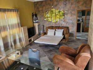 1 makuuhuone, silitysrauta/-lauta, vauvan matkasänky, ilmainen Wi-Fi