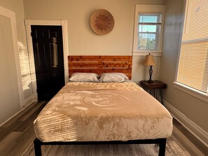 3 Schlafzimmer, Bügeleisen/Bügelbrett, kostenloses WLAN, Bettwäsche