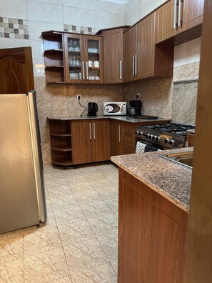 Microwave, oven, stovetop, blender