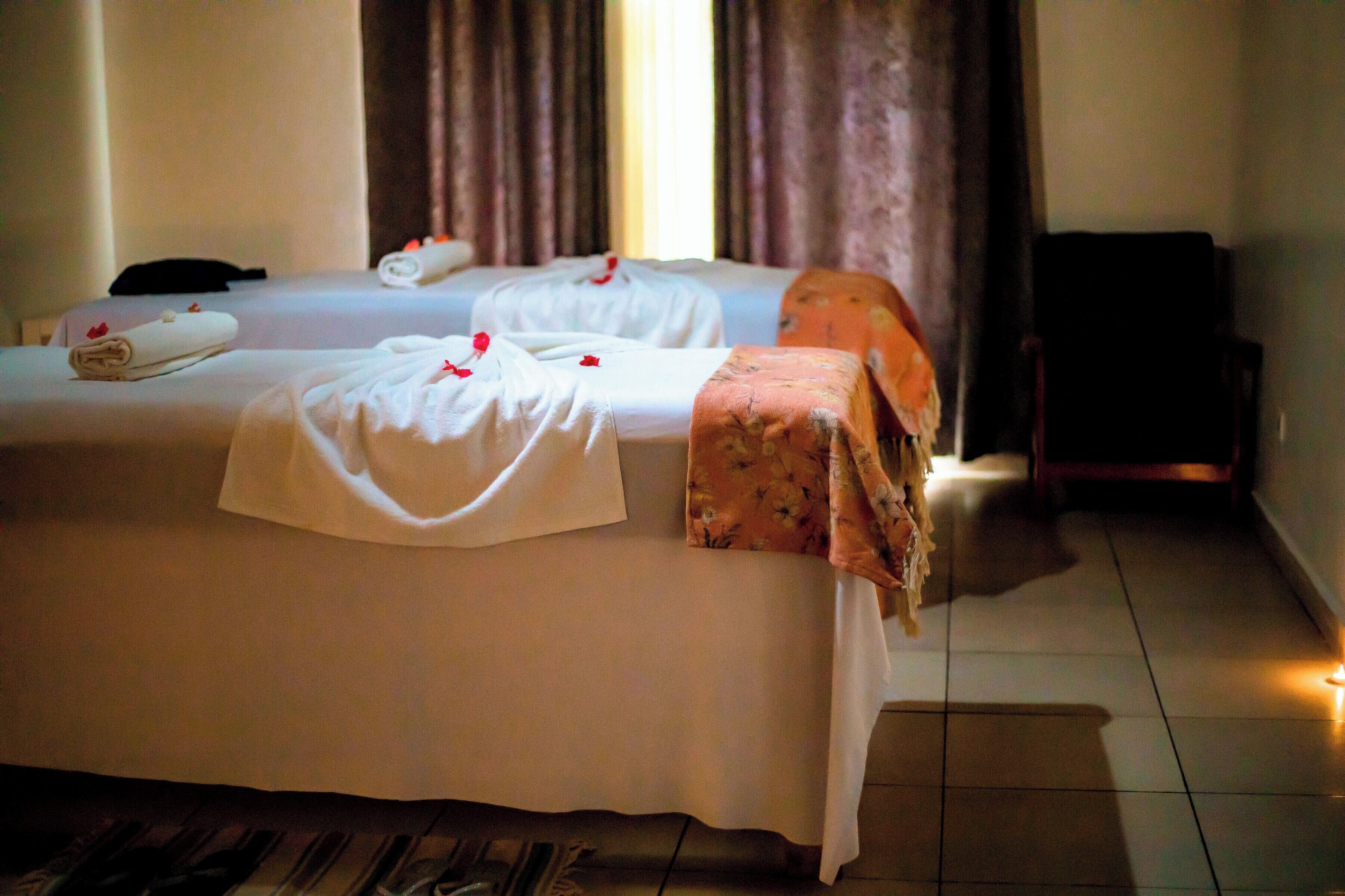 Masajes de tejido profundo, masajes suecos, masajes deportivos