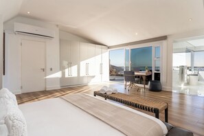 4 habitaciones, tabla de planchar con plancha, wifi y ropa de cama 