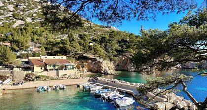 Charming house on the Côte Bleue, 2 steps from the calanques!