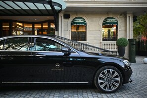 Property grounds - The Townhouse (Islamabad)