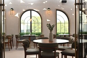 Dining - The Townhouse (Islamabad)