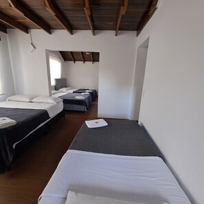 Comfort Double Room, City View | Desk, blackout drapes, iron/ironing board, free WiFi - Fortaleza Diosa Chia (Chia)