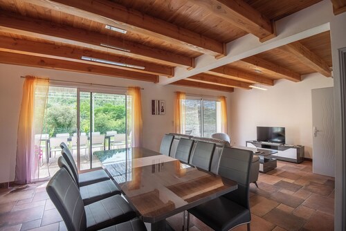 AUBENAS-VALS LES BAINS- VALLON PONT D'ARC BEAUTIFUL NEW CLIAMTIZED VILLA 