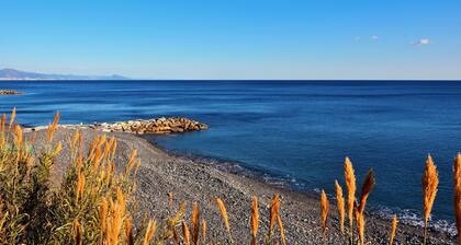 Residence Villa Beuca Cogoleto Two-room Apartment 2 Pax