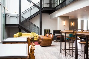 Siddeområde i lobbyen