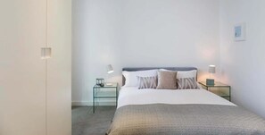 Superior Apartment | Iron/ironing board, free WiFi - Chapter Kings Cross - Campus Accommodation (London)
