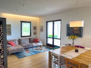 Living area - Villa Anna Miralago (Puegnago del Garda)
