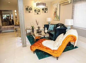 Interior detail - LUXURY SUTES AND APARTMENT BY EMIA HAVEN (Lekki)