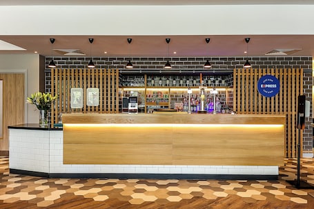 Bar (en la propiedad)