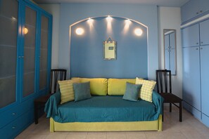 Studio | 1 bedroom, desk - Lilly s Seaview Studio (South Pelion)