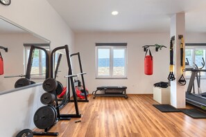 Fitness facility - Villa with gym, private pool, BBQ (Pula)
