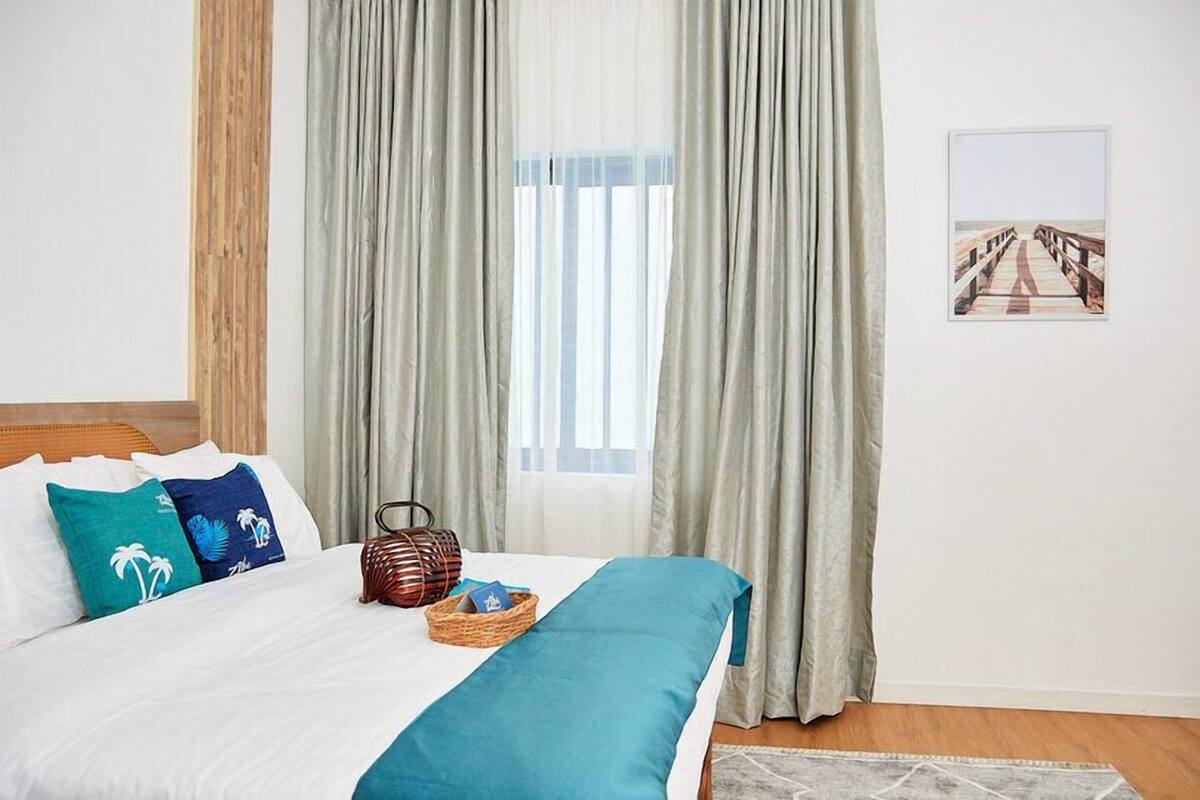 Classic Room, Balcony, City View | Desk, laptop workspace, WiFi (free)