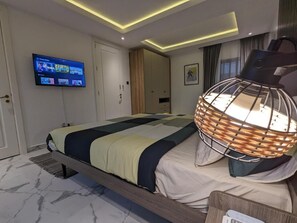 Classic Room, Balcony, City View | Desk, laptop workspace, free WiFi - The Ziba Hotel and Resort Lekki (Lekki)