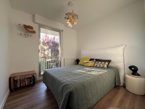 2 bedrooms, iron/ironing board, WiFi, bed sheets - Family apartment near the sea of Houlgate (Houlgate)