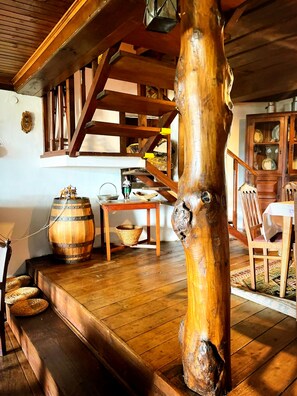 Dining - Grandma's House - São Cosmado. The experience of a 19th century country house (Armamar)