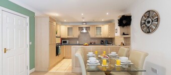 Albert Park View (free parking!)