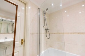 Dusche, Haartrockner