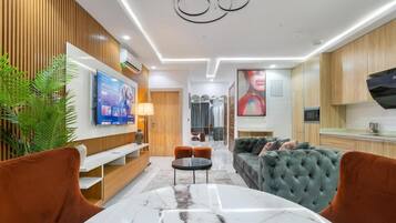 Desk, laptop workspace, soundproofing, free WiFi