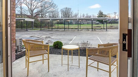 Fountain Parc By Landing - Image 16