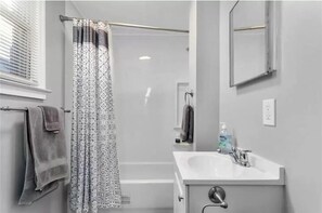 Towels, soap, shampoo, toilet paper - Experience KC from Twin Bells: Two Charming Bungalows, One Prime Location! (Kansas City)