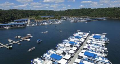 Spectacular 3BR Home Close To Beautiful Lake Cumberland!