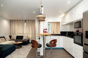 Interior - Apartment La Defense - Near RER station and Arena stadium (Nanterre)