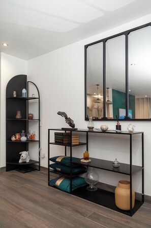 Interior - Apartment La Defense - Near RER station and Arena stadium (Nanterre)