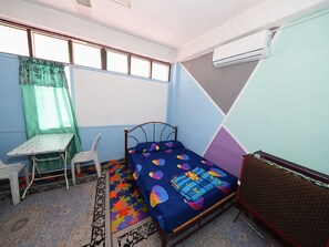 家庭套房 | 筆電工作空間、免費無線上網、床單