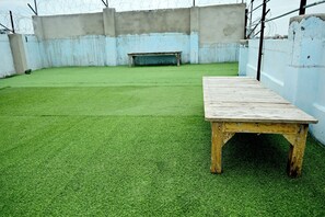 Terrace/patio - Banaras Rest House  (Varanasi)