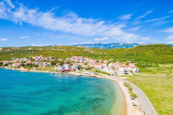 Apartment | 2 bedrooms - Beachfront Santa Maria 1 Apartment 7 (Novalja)