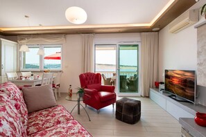 2 bedrooms - San Marko Lodge Private Beach (Kraljevica)