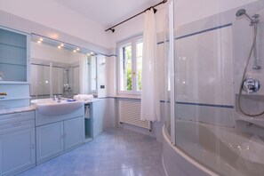Rumah | 3 kamar tidur