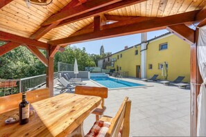 3 bedrooms