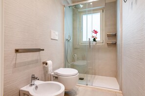Apartment | 2 bedrooms - Marina Apartment 100m From Sea (Polignano a Mare)