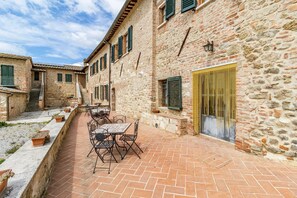 Apartment | 1 bedroom - Appartamento Tulipano Shared Pool (Asciano)