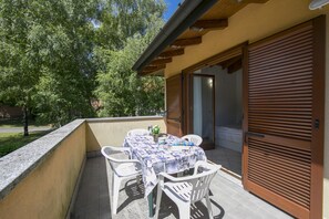 2 bedrooms - Le Betulle Garden in Laveno (Laveno Mombello)